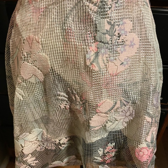 new never worn - Picture 3 of 6